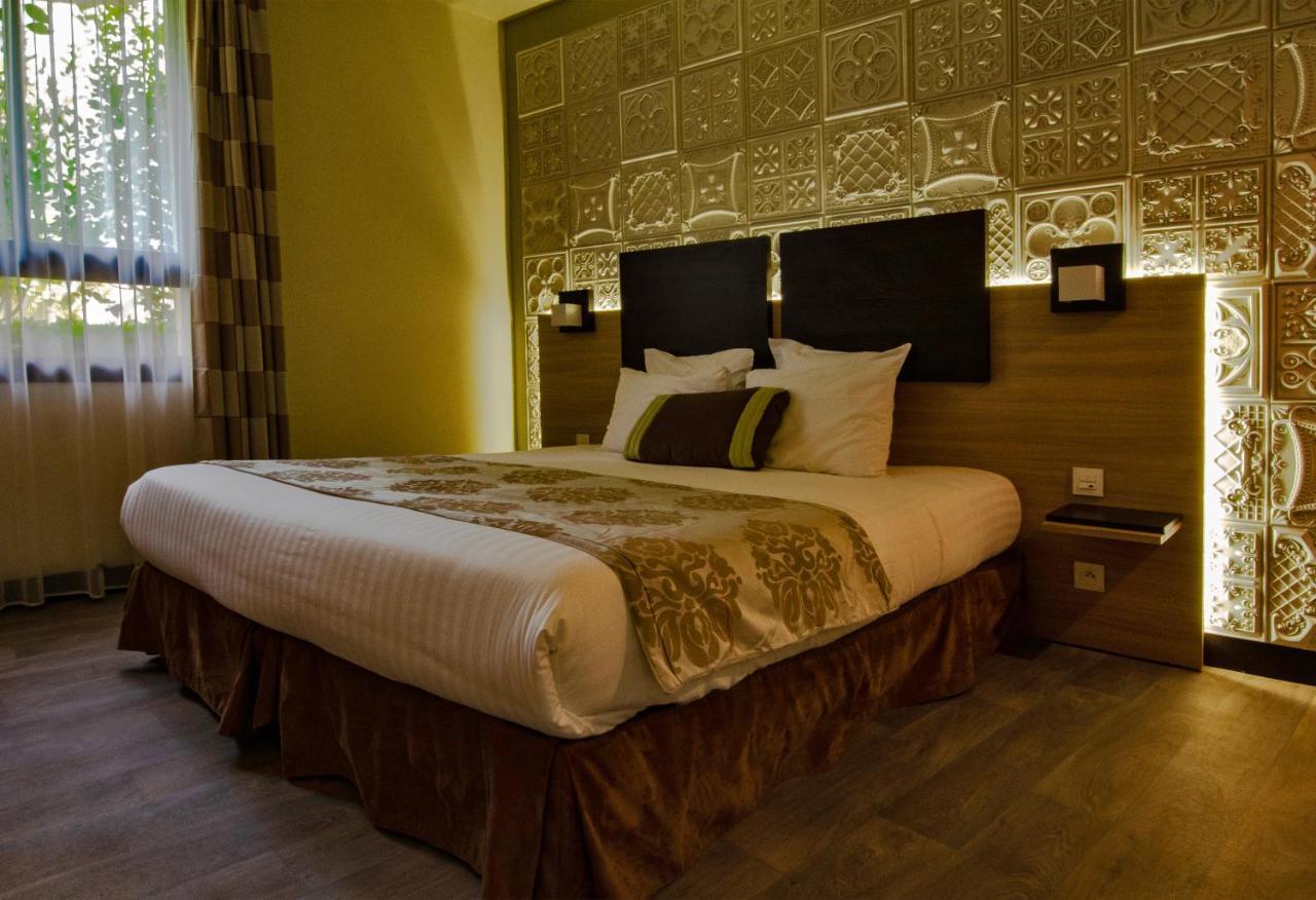 Au Grand Hotel De Sarlat - Pavillon De Selves المظهر الخارجي الصورة