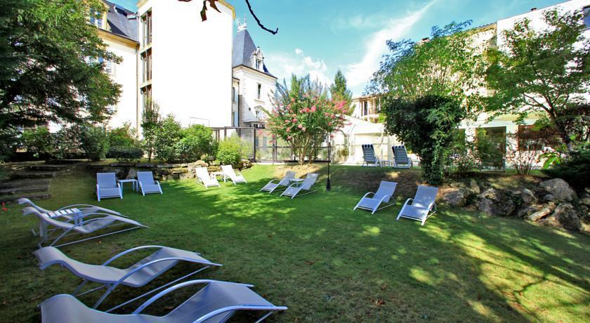Au Grand Hotel De Sarlat - Pavillon De Selves المظهر الخارجي الصورة